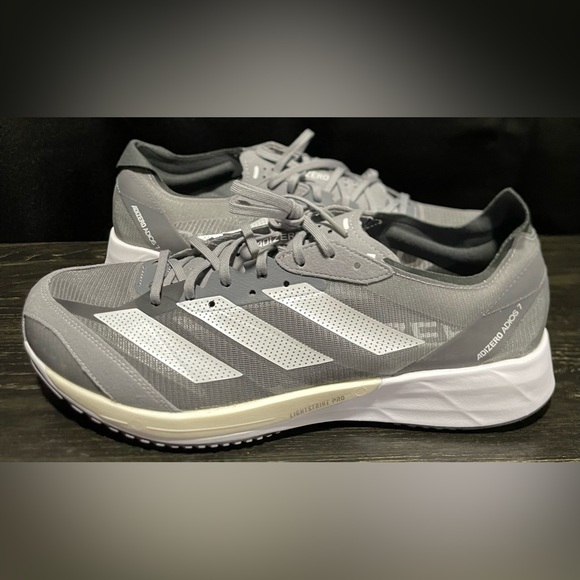 Men’s Adidas ADIZERO ADIOS 7 'GREY ZERO METALLIC” size 11 brand new - Picture 3 of 8